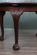 Load image into Gallery viewer, English Mahogany Extending Dining Table c.1910