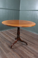 Load image into Gallery viewer, English Walnut Tilt Table c.1900