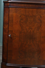 Load image into Gallery viewer, English Mahogany Corner Cabinet c.1950