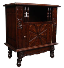 Load image into Gallery viewer, Petite French Oak Cabinet