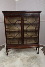 Load image into Gallery viewer, English Mahogany Bookcase c.1900