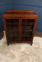 Load image into Gallery viewer, English Oak Bookcase c.1900