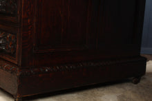 Load image into Gallery viewer, Handcarved European Oak Desk c.1890