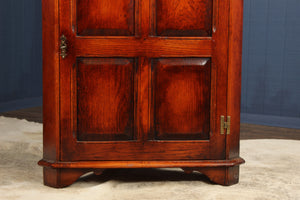English Oak Corner Cabinet c.1950