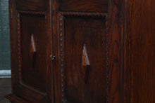 Load image into Gallery viewer, English Oak Leaded Glass Bookcase c.1900