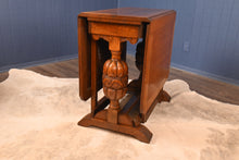 Load image into Gallery viewer, English Oak Dropleaf Table c.1940 - The Barn Antiques