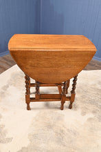 Load image into Gallery viewer, English Oak Barley Twist Occasional Table c.1920