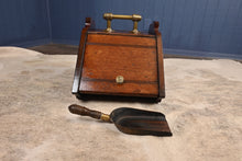 Load image into Gallery viewer, English Mahogany Coal Hod c.1900