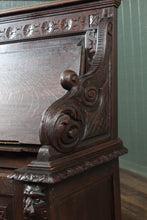 Load image into Gallery viewer, English Carved Oak Bench c.1850