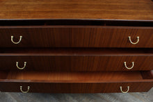 Load image into Gallery viewer, English GPlan Chest c.1960