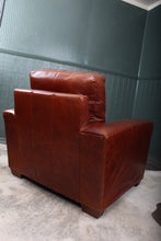 Load image into Gallery viewer, English Leather Chair
