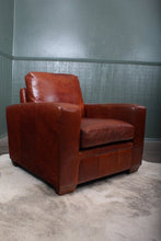 Load image into Gallery viewer, English Leather Chair