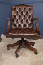 Load image into Gallery viewer, English Leather Desk Chair