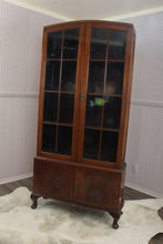 Load image into Gallery viewer, English Mahogany Bookcase c.1900