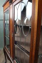 Load image into Gallery viewer, English Mahogany Display Cabinet c.1900