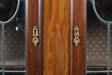 Load image into Gallery viewer, English Mahogany Display Cabinet c.1900