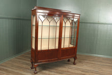 Load image into Gallery viewer, English Mahogany Display Cabinet c.1900