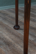 Load image into Gallery viewer, English Mahogany Occasional Table c.1900