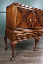 Load image into Gallery viewer, English Mahogany Server c.1900