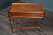 Load image into Gallery viewer, English Midcentury Side Table c.1960