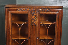 Load image into Gallery viewer, English Oak Art Deco Bookcase c.1930
