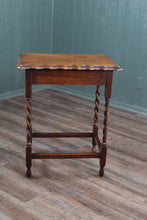 Load image into Gallery viewer, English Oak Barley Twist Occasional Table c.1900