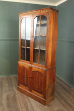 Load image into Gallery viewer, English Oak Bookcase c. 1940