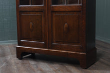 Load image into Gallery viewer, English Oak Bookcase c.1900