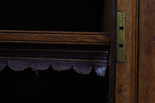 Load image into Gallery viewer, English Oak Bookcase c.1910