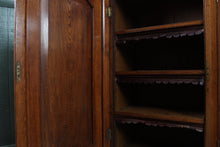 Load image into Gallery viewer, English Oak Bookcase c.1910