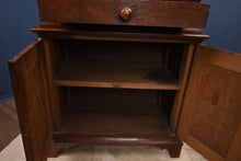 Load image into Gallery viewer, English Oak Bookpress Over Cupboard c.1830