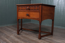 Load image into Gallery viewer, English Oak Console Table c.1940
