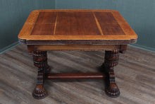 Load image into Gallery viewer, English Oak Drawleaf Table c.1900