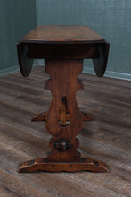 Load image into Gallery viewer, English Oak Dropleaf Coffee Table