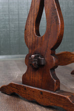 Load image into Gallery viewer, English Oak Dropleaf Coffee Table