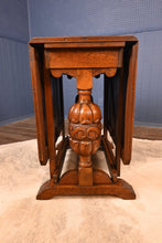 Load image into Gallery viewer, English Oak Dropleaf Table c.1940 - The Barn Antiques