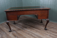 Load image into Gallery viewer, English Oak Leather Top Desk c.1900