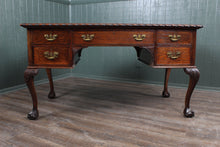 Load image into Gallery viewer, English Oak Leather Top Desk c.1900