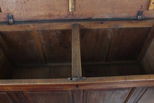 Load image into Gallery viewer, English Oak Mule Chest c.1830