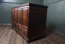 Load image into Gallery viewer, English Oak Mule Chest c.1830