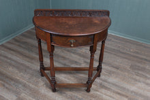 Load image into Gallery viewer, English Oak Side Table c.1900
