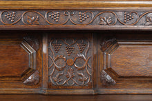 Load image into Gallery viewer, English Oak Sideboard c.1900
