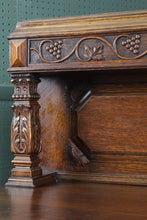 Load image into Gallery viewer, English Oak Sideboard c.1900