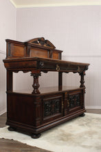 Load image into Gallery viewer, English Oak stamped Gillow &amp; Co Server c.1890