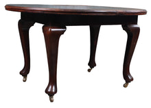 Load image into Gallery viewer, English Oak Table c.1900