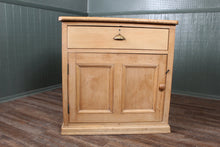 Load image into Gallery viewer, English Pine Cupboard c.1880
