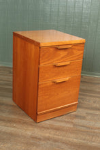 Load image into Gallery viewer, English Teak Midcentury Chest c.1960