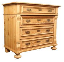 Load image into Gallery viewer, English Victorian Pine Chest c.1880