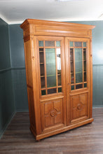 Load image into Gallery viewer, French Oak Bookcase c.1880