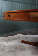 Load image into Gallery viewer, Heals Drum Table by Robert Heritage for Archie Shine c.1957 in Burr Yew Wood